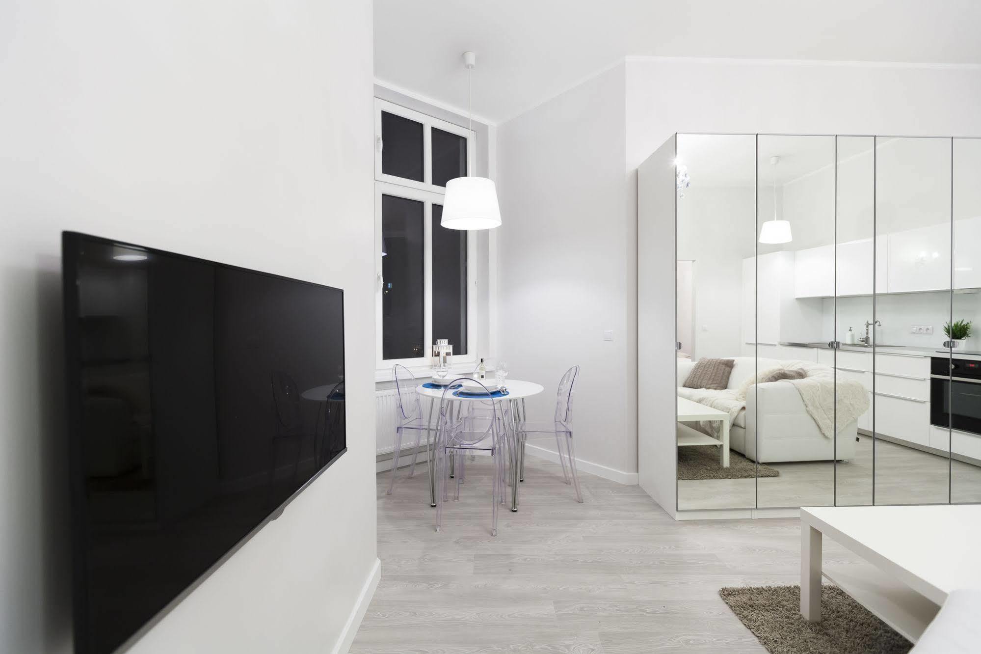 Homewell Apartments Stara Piekarnia Poznan Exterior photo